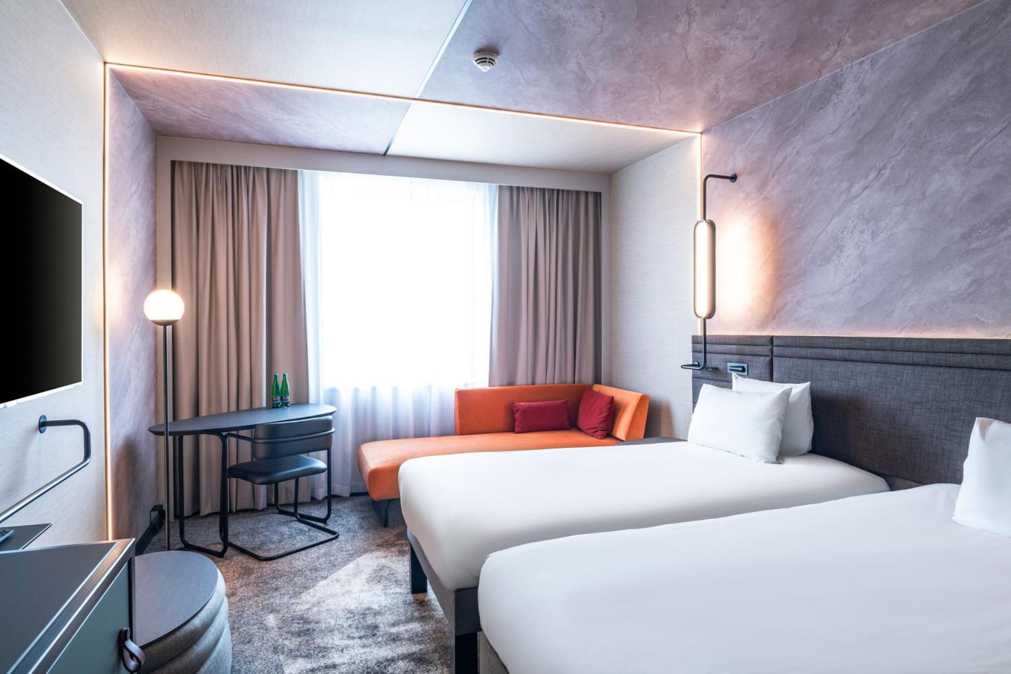 Отель Novotel Wenceslas Square 4*