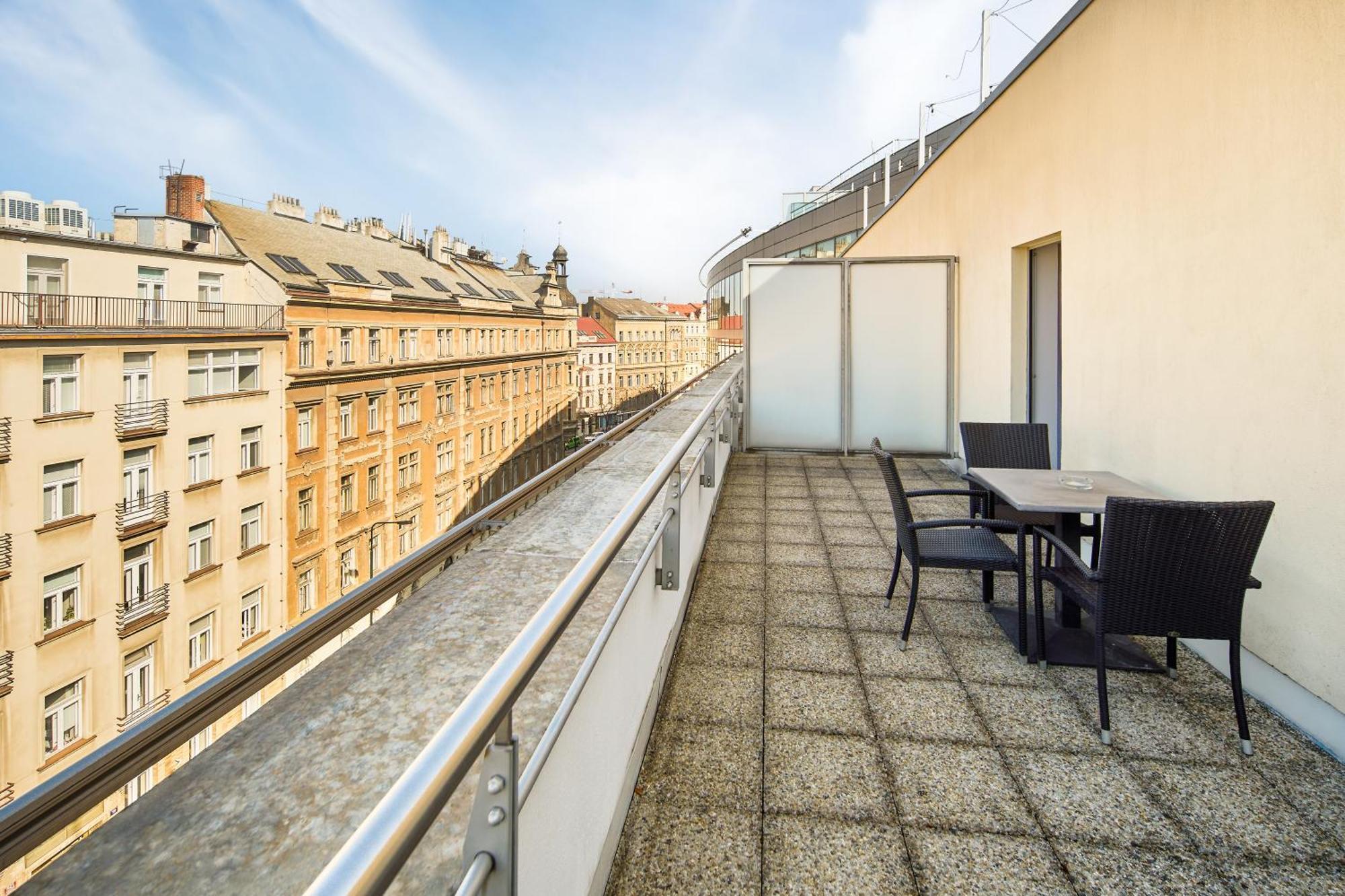 Novotel Wenceslas Square מלון 4*